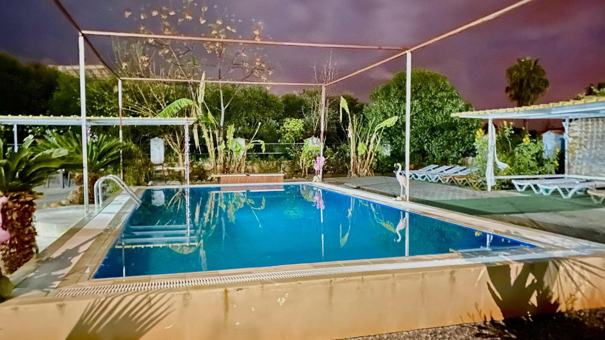Hera Palace Boutique Otel Yialousa エクステリア 写真